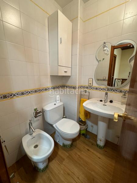 Foto 3e36a25d-5c37-4a6d-95a1-2f6cef3c01ef. Casa amb xemeneia aparcament a El Rocío Almonte
