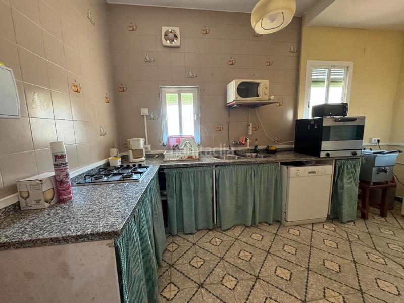 Foto abe59ccb-7f12-4143-8db4-514c98d02d74. Casa amb xemeneia aparcament a El Rocío Almonte