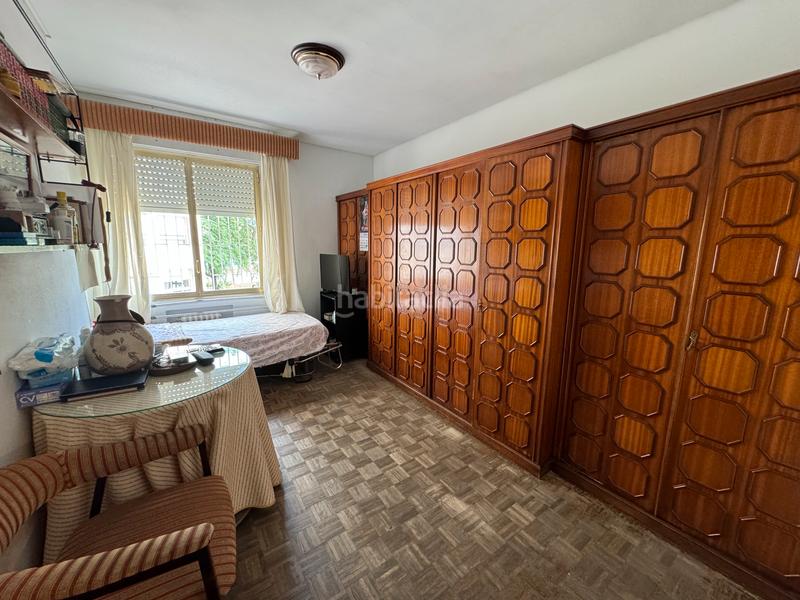 Foto 582787a4-206f-47ff-85d4-e0db956dd562. Appartement dans avenida presidente adolfo suárez 2 dans Sevilla