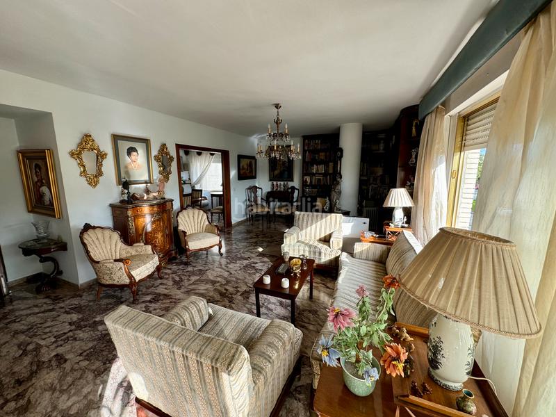 Foto 8027952f-c5fc-4144-a50e-7fe6b11b3de7. Appartement dans avenida presidente adolfo suárez 2 dans Sevilla