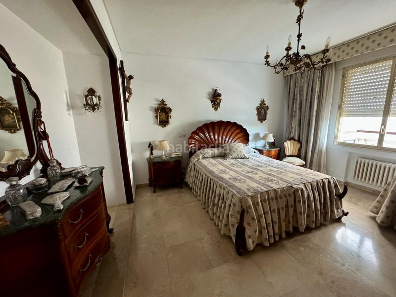 Foto 843a7aa5-8464-471b-9abb-2b315671d667. Appartement dans avenida presidente adolfo suárez 2 dans Sevilla