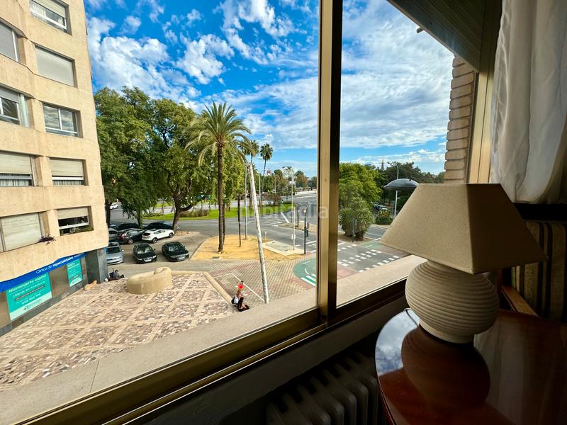 Foto a90d30fe-26ca-42e8-9176-f9a5daf0cc32. Appartement dans avenida presidente adolfo suárez 2 dans Sevilla
