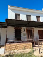 Casa  Calle el águila imperial. Casa en aguila imperial en la aldea de el rocío