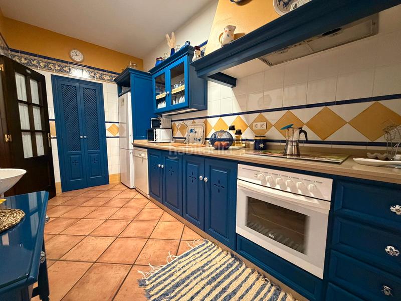 Foto ebd2f0a1-20da-4f47-baf7-4c487f0b9fd3. Maison avec cheminée parking dans El Rocío Almonte