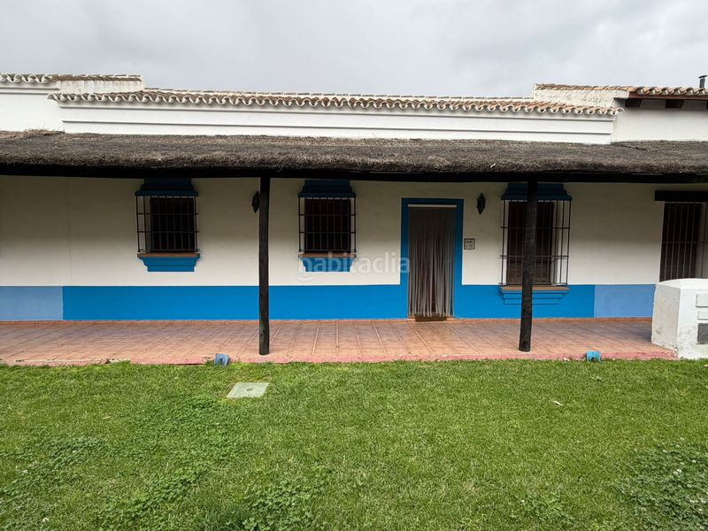 Foto 03433887-3d2d-40bc-893e-f887f883d02c. Casa amb calefacció piscina a El Rocío Almonte