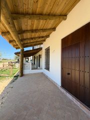 Casa  Avenida santolalla. Casa nueva en plaza santolalla en la aldea de el rocío