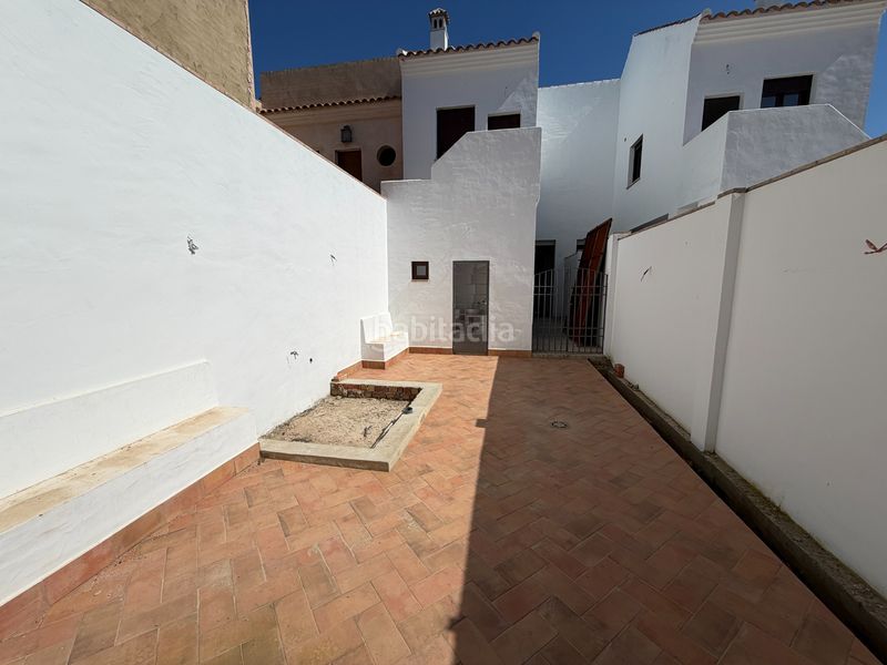 Foto c9735d88-cc80-40eb-8cee-fe8718a7eefe. Casa amb aparcament a El Rocío Almonte