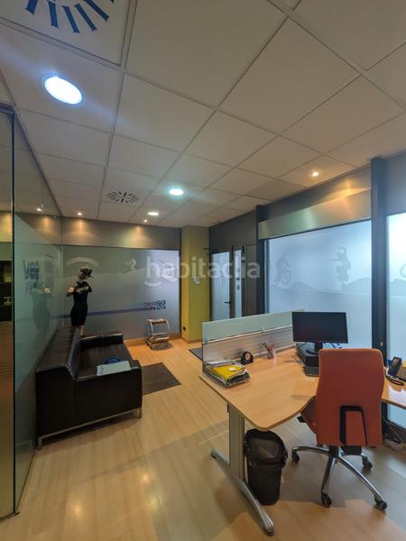 Foto 96819e0e-1418-47de-9a04-32e872cd7786. Geschäftsraum in Iralabarri Bilbao