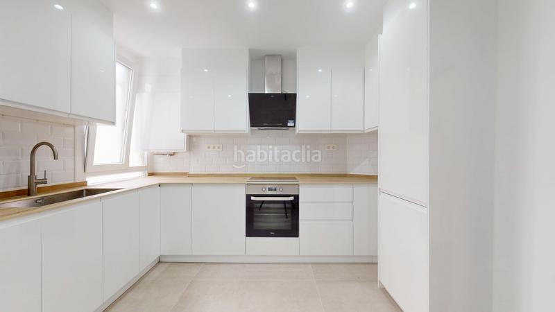 Foto ada97576-1f60-4bb9-8902-b2fd0e057a15. Piso en Solokoetxe Bilbao