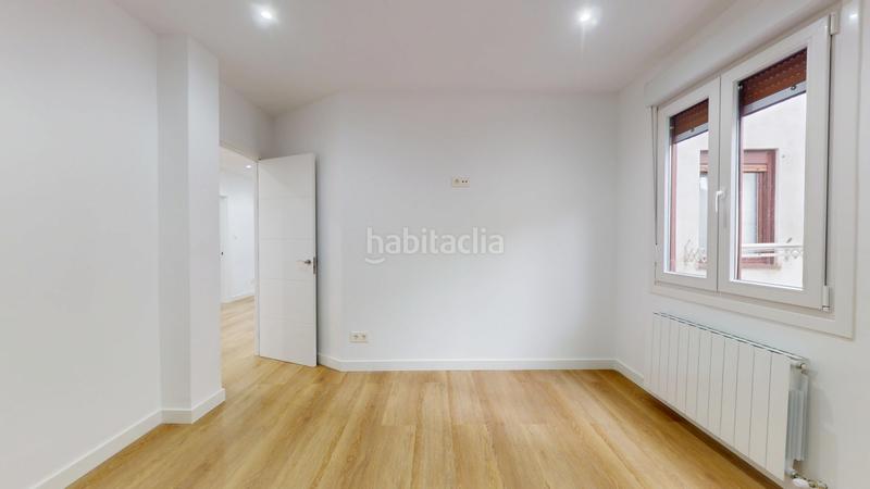 Foto b0cfd8dc-be1b-4235-8ba2-11b7378136f9. Piso en Solokoetxe Bilbao