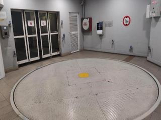 Car parking in Errekakoetxe Kalea