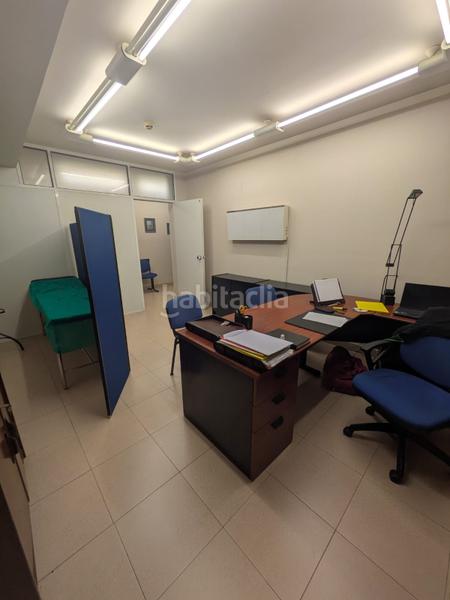 Foto bdb261b6-bf7f-4b83-876a-18abab8a2eb4. Bureau dans Ametzola Bilbao