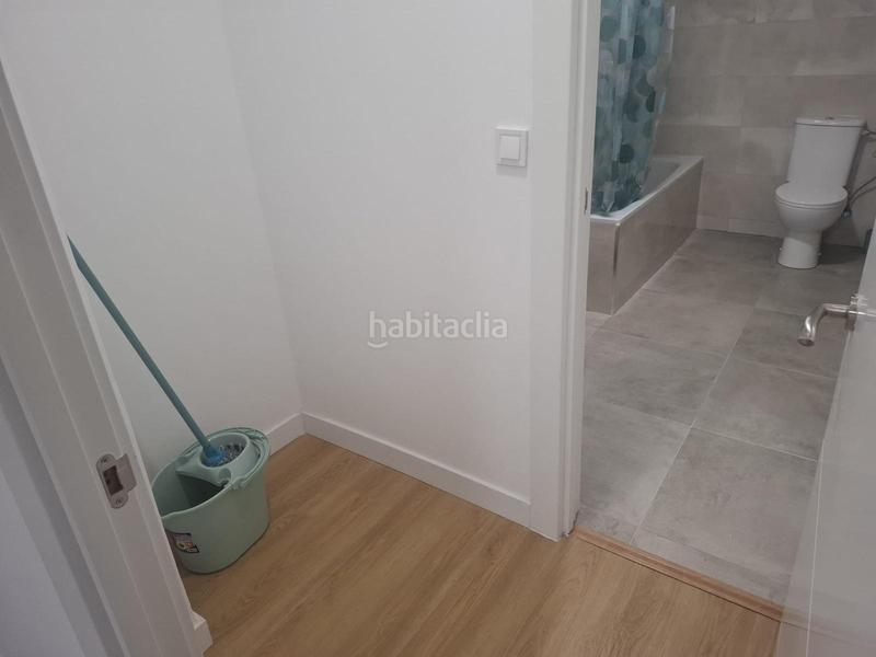 Foto b43643c2-8f50-48e5-bef2-594bbb34d372. Local comercial a Santutxu-Basarrate Bilbao