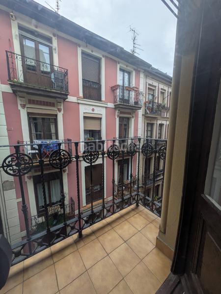 Foto 4cda3245-2b91-4256-a661-5fa06f2d4606. Etagenwohnung mit heizung in Casco Viejo Bilbao