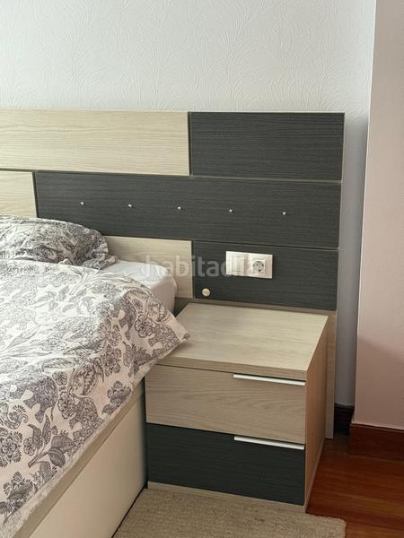 Foto d49a37b5-02e5-407f-a45b-e60b36c302cd. Flat with heating parking in Rekalde Centro Bilbao