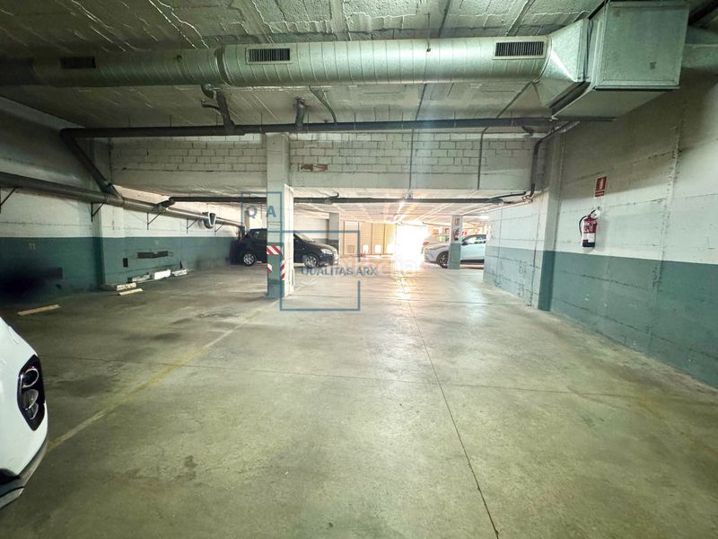 Foto e6a91e0d-cbff-4e8d-a0db-07c47e10f7c7. Pis amb calefacció aparcament a Les Arenes - La Grípia - Can Montllor Terrassa