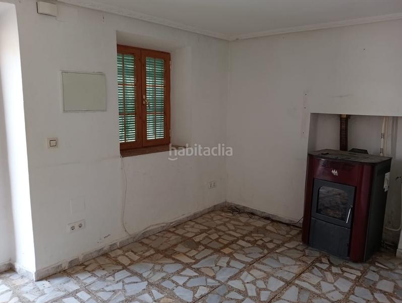 Foto 26d62be4-7c79-4f51-85c4-a227eb5791d8. Casa a Rus