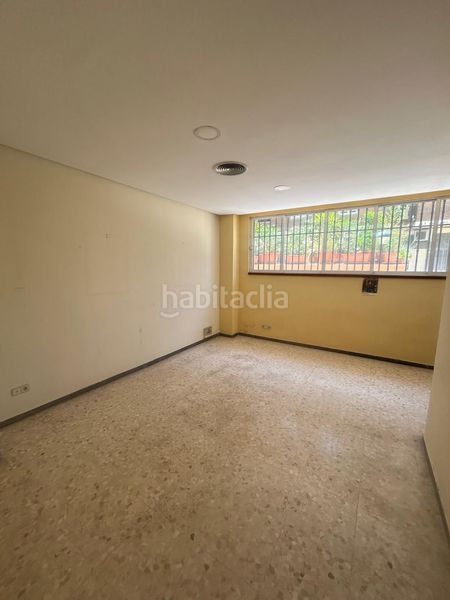 Foto 849520f8-8953-4f84-b63d-6413a6141058. Local comercial a Martos