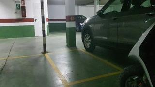 Aparcament cotxe a Mengíbar. Venta de plaza  de garaje en mengibar