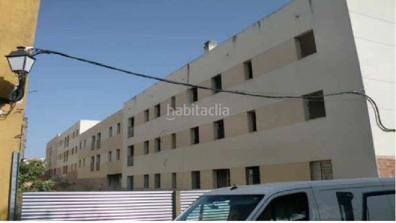 Foto cc45c521-2bf8-4ca1-b581-306b1d5a6a7e. Edificio in Torredonjimeno