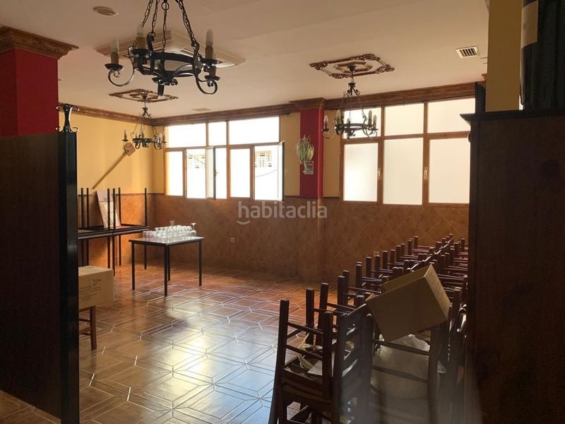 Foto 7505e054-4d35-40c7-abe3-7b33537bb668. Local comercial a Martos