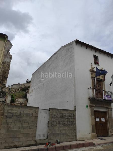Foto 740d6f57-0651-4aec-84a6-eadb17b6f0a3. Terreny residencial a Martos
