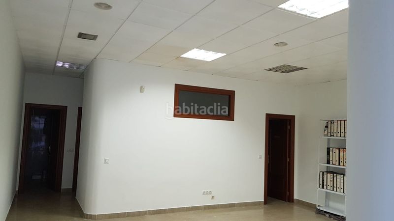 Foto 1e22102b-675c-4c27-ba3b-66d69ca1a68d. Local comercial a Martos