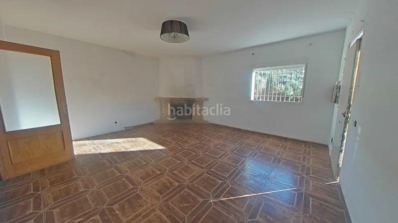 Foto caf12e81-e431-47f0-a4db-377791b04010. Casa amb piscina a Jabalcuz Jaén