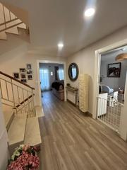 Haus in Martos. Venta de magnifica   casa en residencial con piscina