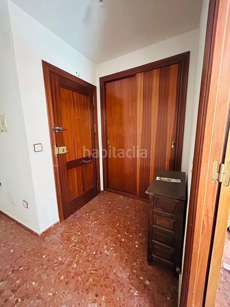 Foto de76e22a-998c-4655-9d45-084319ad325c. Pis amb piscina a Martos