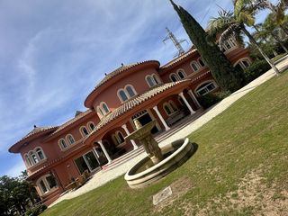 Casa adosada en Paraiso - Barronal