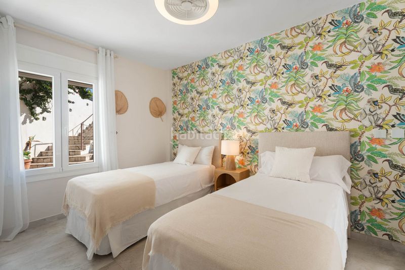 Foto 88aa3443-3c49-481f-bbb7-a5ee9fcfc088. Casa adossada a El Rosario - Ricmar Marbella