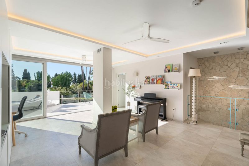 Foto 9cc9f3a6-b923-4851-80d4-14d6a91fe8d5. Casa adossada a El Rosario - Ricmar Marbella