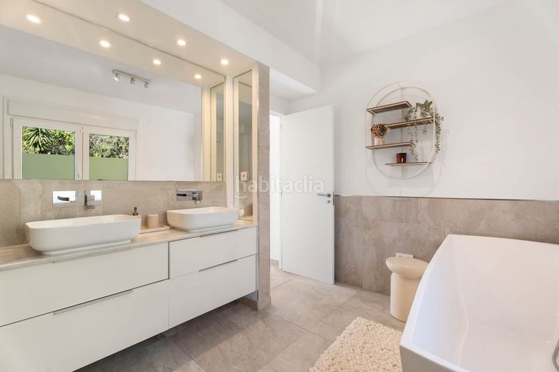 Foto e5667b00-6a81-4b29-a201-b59274bdb4f5. Casa adossada a El Rosario - Ricmar Marbella