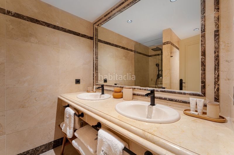 Foto 267e3ca5-8d6c-4659-8661-924658e22c6e. Pis a Sierra Blanca Marbella