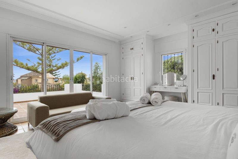 Foto a22da08f-ec50-4e7d-8cdc-c8ea68c0c830. Casa adossada amb aparcament a Las Chapas - Alicate Playa Marbella