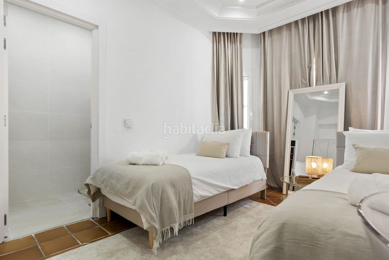 Foto ccda551d-fb6e-4c44-9727-9334740cfe68. Casa adossada amb aparcament a Las Chapas - Alicate Playa Marbella