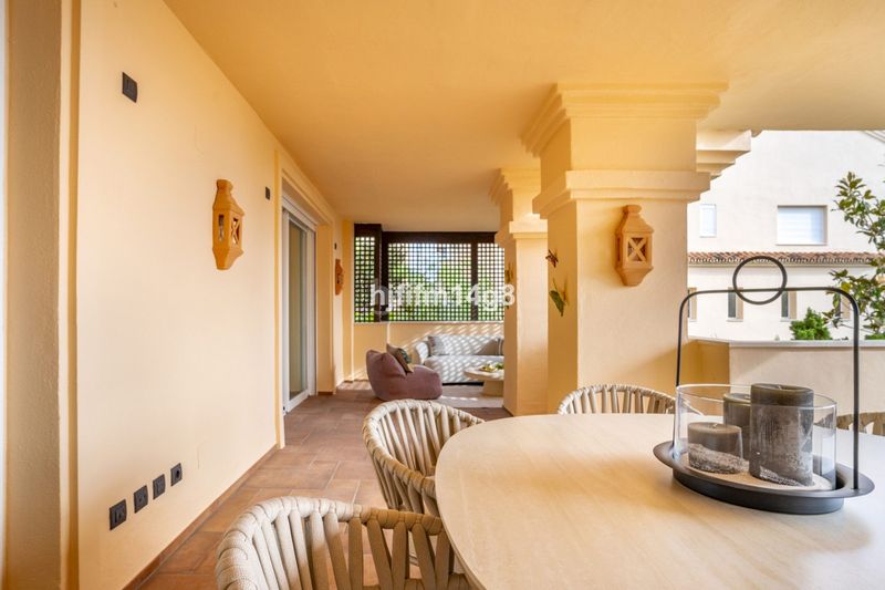 Foto 016f237e-09b0-49c9-88fa-3a54b15cfc81. Pis a Las Brisas Marbella