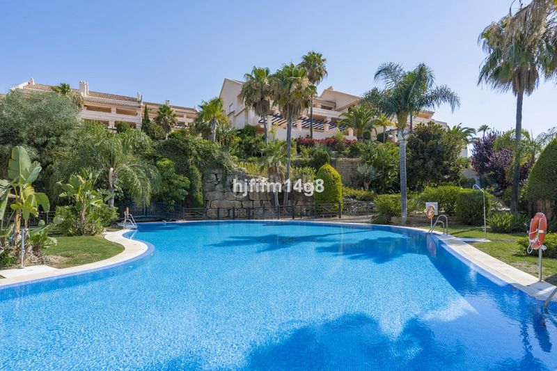 Foto 23373c8b-80ad-4ef6-be01-a21f4468bb6b. Pis a Las Brisas Marbella