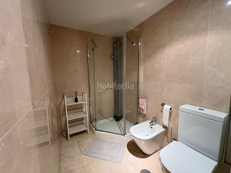 Foto 43c4a836-ac19-4dba-b953-a88e8635a727. Piso en Las Brisas Marbella