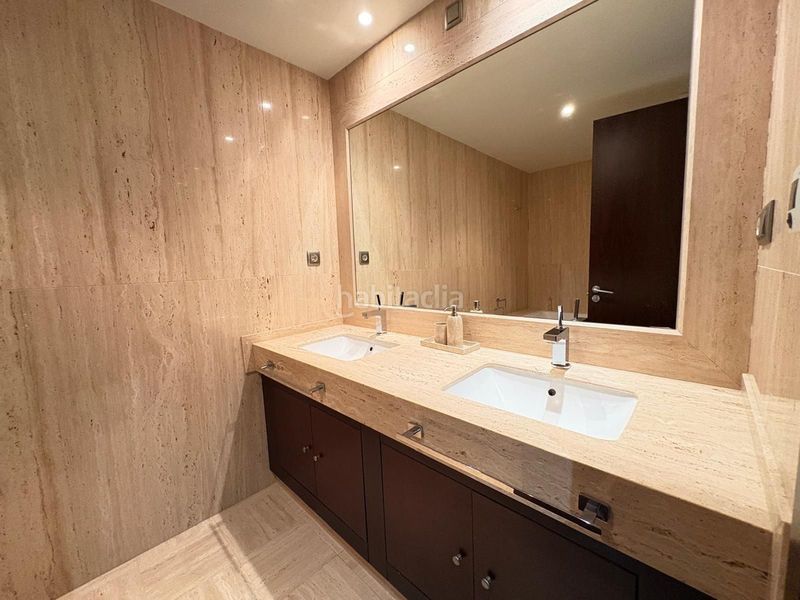 Foto 8ab554d1-dbe5-4189-9262-d96d291e4cd5. Piso en Las Brisas Marbella