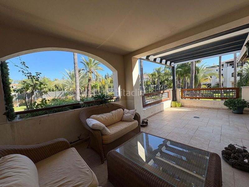 Foto 92088e80-9b69-4480-80b9-eb0259d79c30. Piso en Las Brisas Marbella