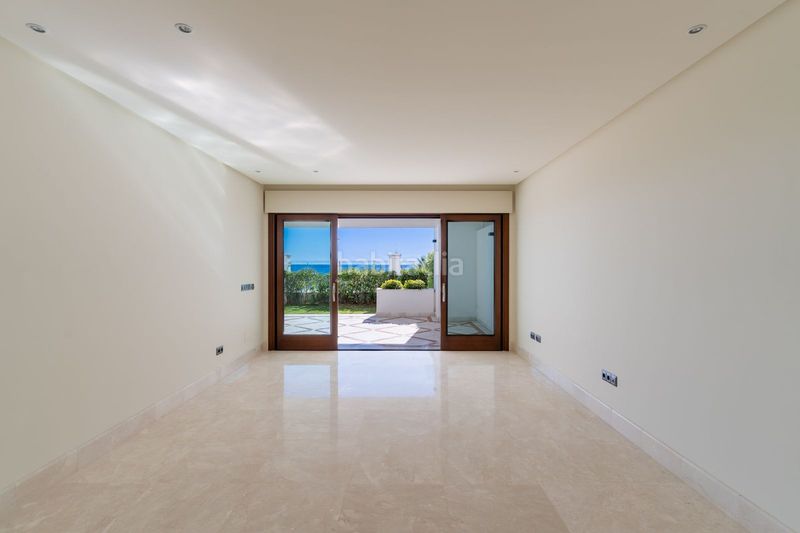 Foto b88c714c-7b1f-4b94-8242-3489265b23f7. Piso en Centro Estepona