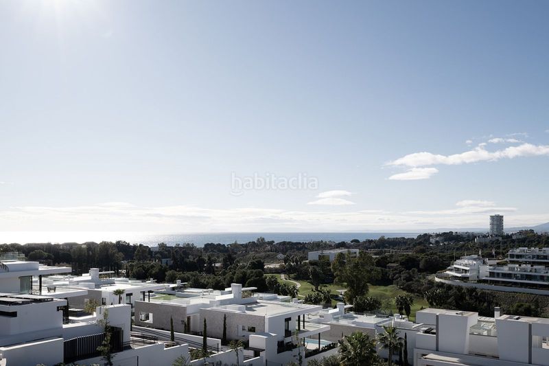 Foto 51cb146c-36af-406c-af86-f53b219e5f72. Ático en Los Monteros Marbella