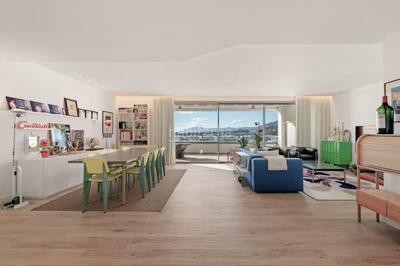 Foto 6446f213-76a1-4659-af13-133a484416eb. Ático en Los Monteros Marbella