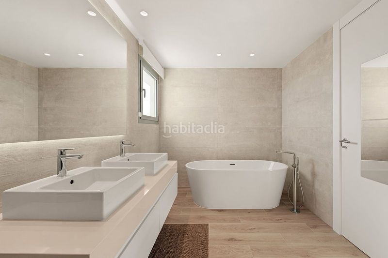 Foto 6f2409c3-bbaa-4b95-9a16-648ced9325b2. Ático en Los Monteros Marbella