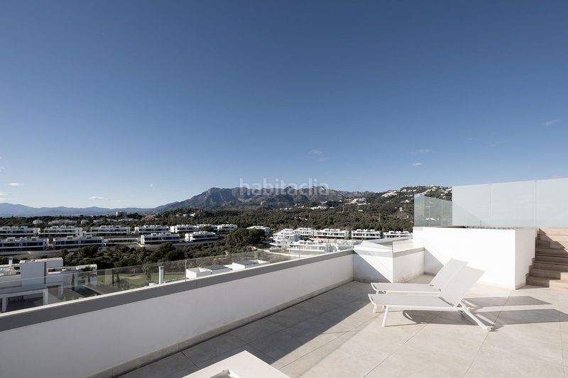 Foto b213b956-799a-4021-9ba1-b6b35967a489. Ático en Los Monteros Marbella