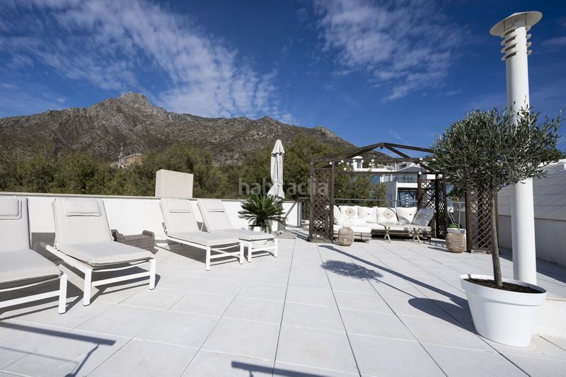 Foto adea6178-f55a-4a55-bec9-3804293917f4. Casa adossada amb aparcament a Casco Antiguo Marbella