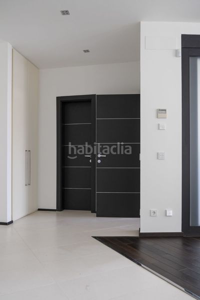 Foto c88052b6-762c-4a4d-98aa-eb6534279017. Casa adossada amb aparcament a Casco Antiguo Marbella