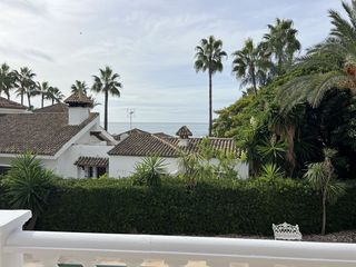 Casa adossada a Bahía de Marbella